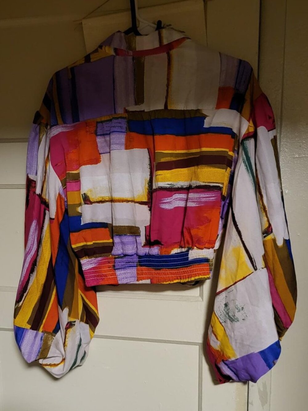 Beautiful Multi Color Top Size L - Picture 2 of 4